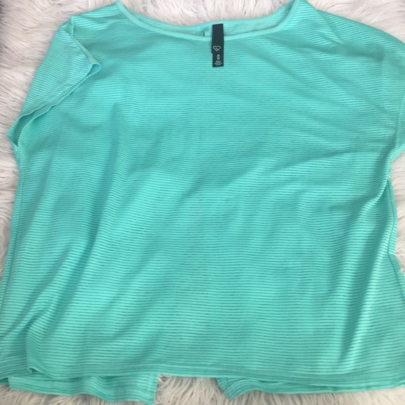 Top - Picture 1 of 4